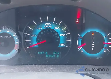 2011 Ford Fusion S z USA, uszkodzony, nr VIN 3FAHP0GAXBR124556